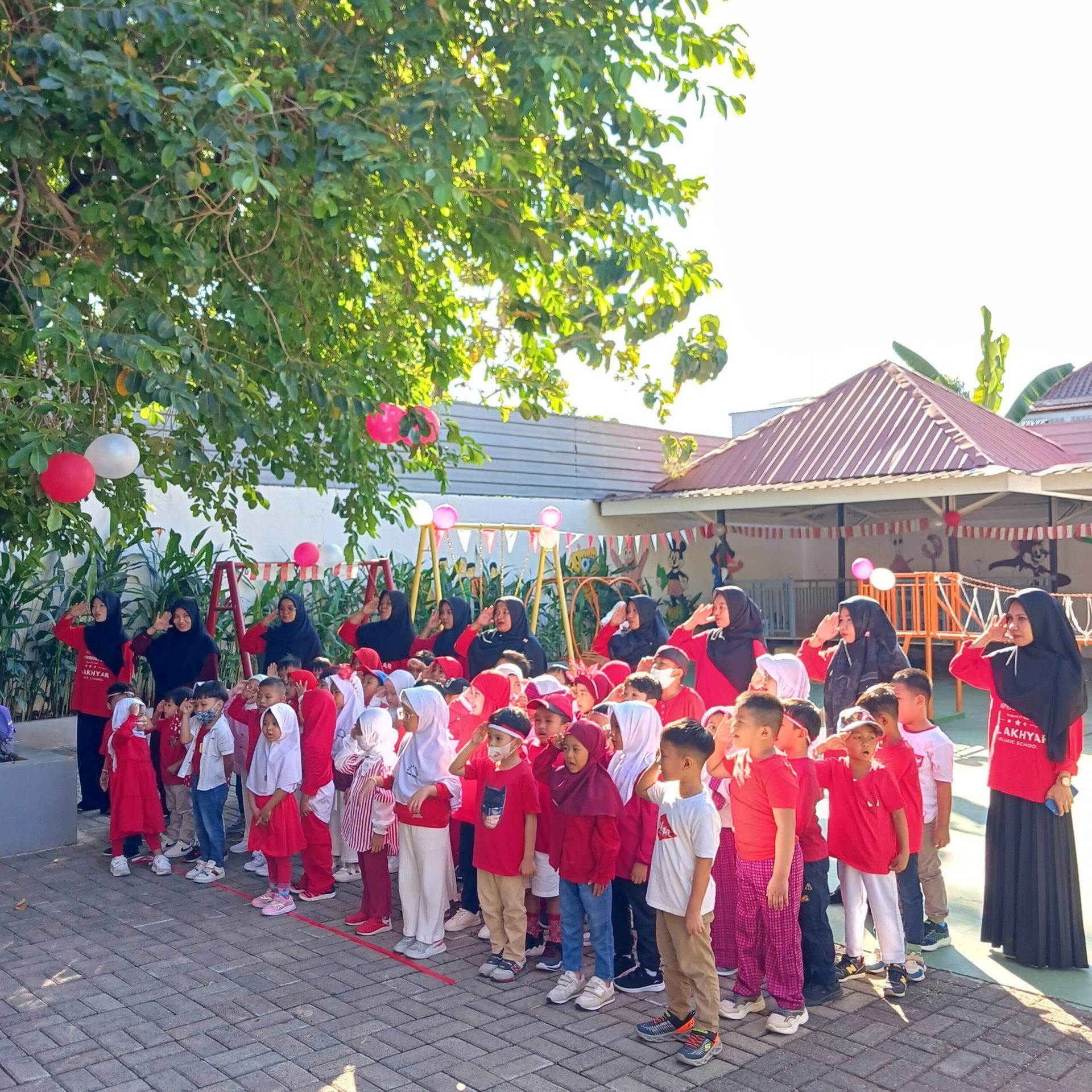 Semarak Kemerdekaan: Upacara Bendera dan Festival Ceria di TK Al Akhyar