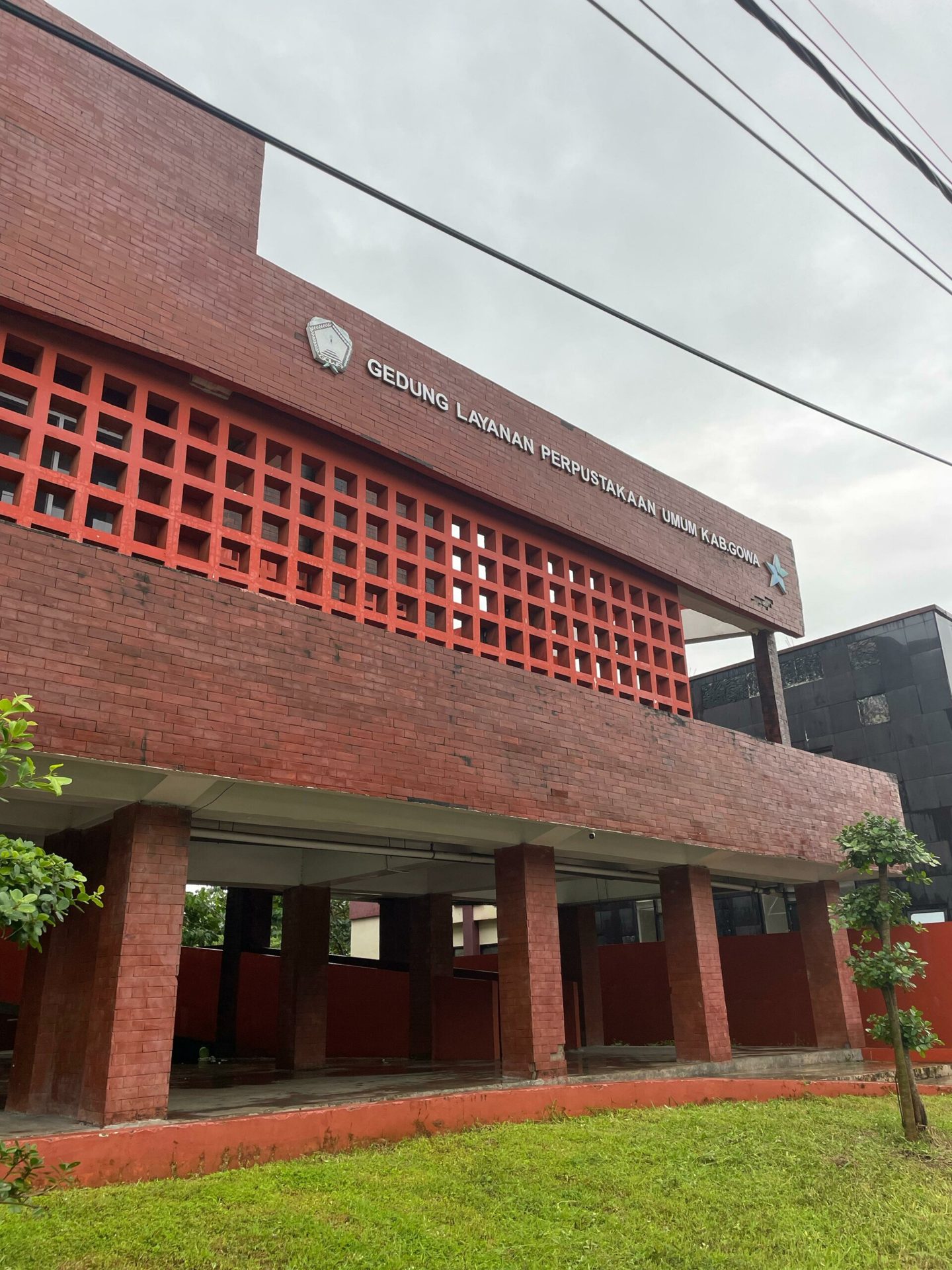 Outing Class di Perpustakaan Umum Gowa : Meningkatkan Minat Baca dan Pengetahuan Siswa