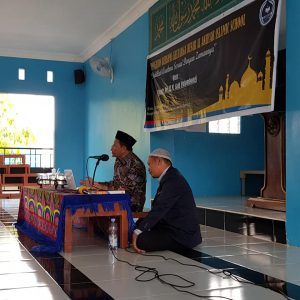 PULUHAN GURU DAN ORANG TUA SISWA HADIRI PENGAJIAN BULANAN