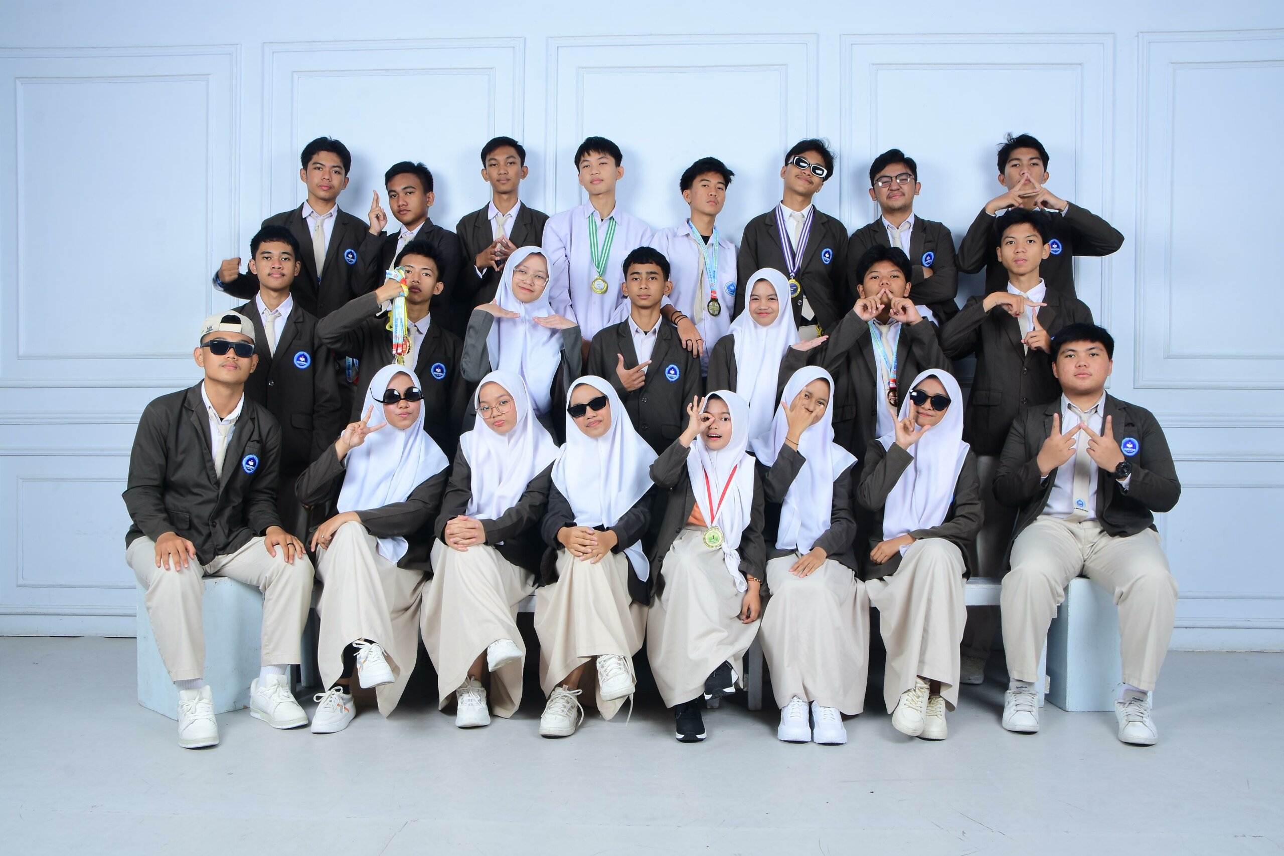SMA Islam Al Akhyar Makassar Torehkan Prestasi Gemilang: 50% Siswa Lulus SNBT 2024